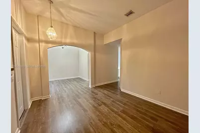 2008 NE 38th Rd #2008, Homestead, FL 33033 - Photo 6