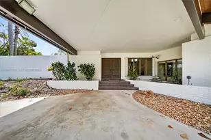8925 SW 102nd Terrace, Miami, FL 33176 - Photo 4