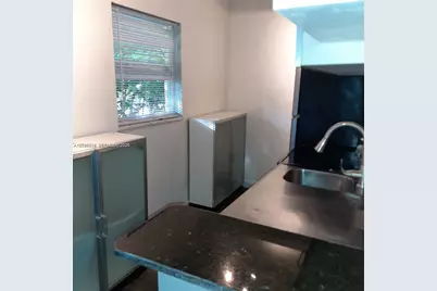 645 NE 121st St #306, North Miami, FL 33161 - Photo 6