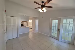 18310 NW 68th Ave, Hialeah, FL 33015 - Photo 8