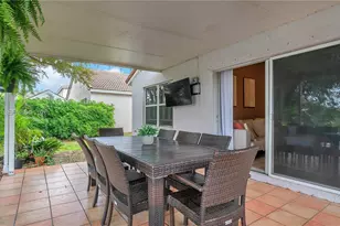 2048 NW 164th Ave, Pembroke Pines, FL 33028 - Photo 10
