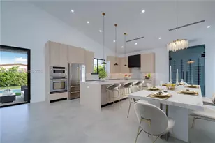 4321 SW 99th Ave, Miami, FL 33165 - Photo 10