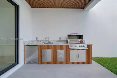 4321 SW 99th Ave, Miami, FL 33165 - Photo 34