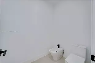 4321 SW 99th Ave, Miami, FL 33165 - Photo 28