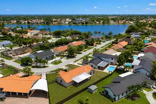 4332 SW 146th Ave, Miami, FL 33175 - Photo 2