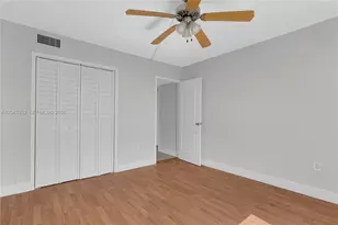 7928 West Dr, North Bay Village, FL 33141 - Photo 24