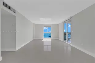 7928 West Dr, North Bay Village, FL 33141 - Photo 6