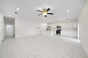 763 SE 17th St, Homestead, FL 33034 - Photo 6
