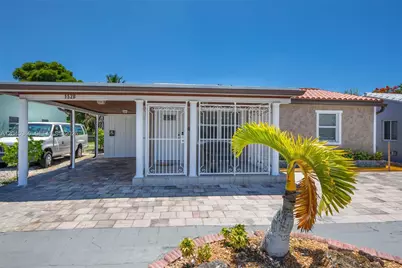 1520 N Andrews Ave, Fort Lauderdale, FL 33311 - Photo 1