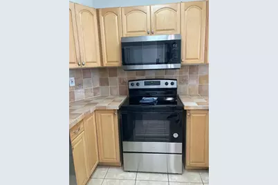 6995 NW 186th St #E403, Hialeah, FL 33015 - Photo 16