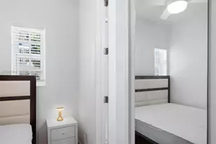 439 15th St, Miami Beach, FL 33139 - Photo 10