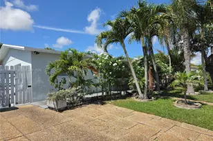 140 NW 18th St, Pompano Beach, FL 33060 - Photo 2