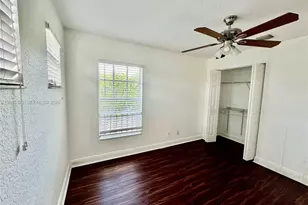 9763 Darlington Pl, Cooper City, FL 33328 - Photo 12