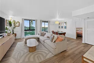 9800 W Bay Harbor Dr, Bay Harbor Islands, FL 33154 - Photo 34