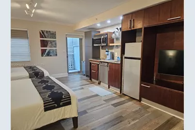 1024 Ocean Dr #A305, Miami Beach, FL 33139 - Photo 6
