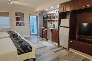 1024 Ocean Dr, Miami Beach, FL 33139 - Photo 6