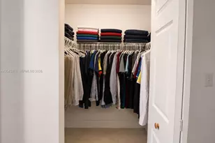 7090 NW 179th St, Hialeah, FL 33015 - Photo 10