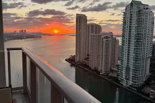 300 S Biscayne Blvd, Miami, FL 33131 - Photo 18
