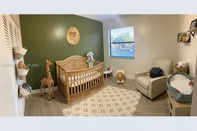 11331 SW 9th Ct, Pembroke Pines, FL 33025 - Photo 12
