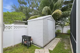 5190 SW 89th Ave, Cooper City, FL 33328 - Photo 18