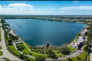 109 Lake Emerald Dr, Oakland Park, FL 33309 - Photo 6