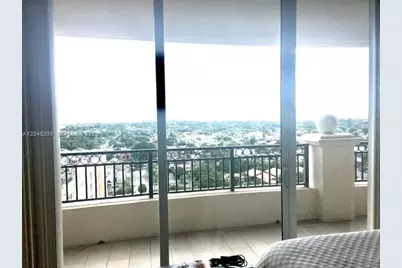 3232 SW 22nd Ter #1303, Miami, FL 33145 - Photo 18
