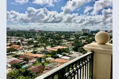 3232 SW 22nd Ter #1303, Miami, FL 33145 - Photo 2