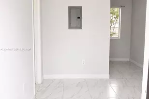 14399 NE 5th Pl, North Miami, FL 33161 - Photo 1