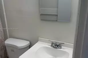 14399 NE 5th Pl, North Miami, FL 33161 - Photo 6