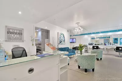 5225 Collins Ave #1117, Miami Beach, FL 33140 - Photo 32