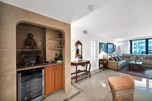 5225 Collins Ave, Miami Beach, FL 33140 - Photo 18
