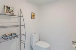 151 Crandon Blvd, Key Biscayne, FL 33149 - Photo 18