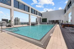 151 SE 1st St, Miami, FL 33131 - Photo 1
