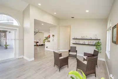 [Address not provided], Pembroke Pines, FL 33028 - Photo 6