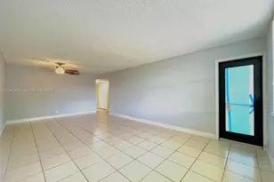 3900 N Hills Dr, Hollywood, FL 33021 - Photo 4