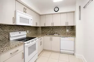 3900 N Hills Dr, Hollywood, FL 33021 - Photo 2