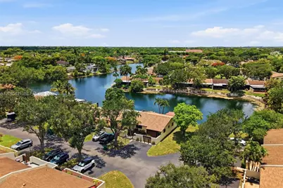 13776 Kendale Lakes Dr, Miami, FL 33183 - Photo 24