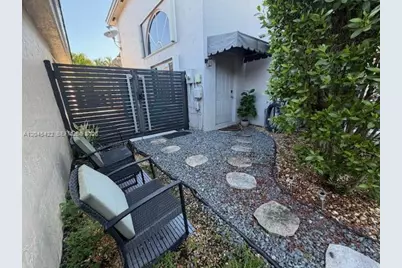 8277 NW 194th Ter #2, Hialeah, FL 33015 - Photo 2
