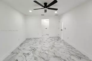 3133 Washigton Rd, Brandon, FL 33594 - Photo 12