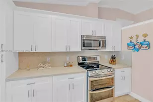 27 Blue Runner St, Key Largo, FL 33037 - Photo 16