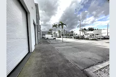 3300 NW 112th Ave #11, Doral, FL 33172 - Photo 14