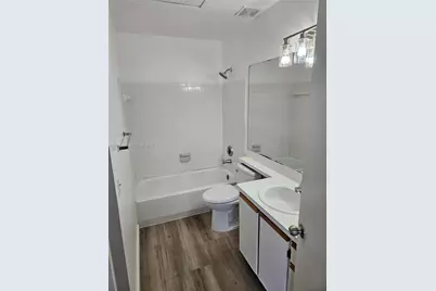 18306 NW 68th Ave #H, Hialeah, FL 33015 - Photo 12