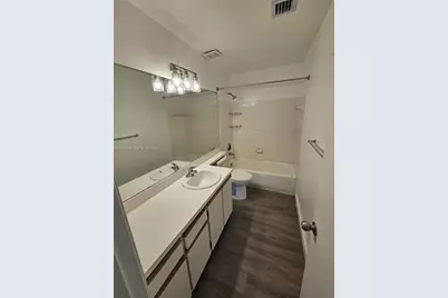 18306 NW 68th Ave #H, Hialeah, FL 33015 - Photo 16