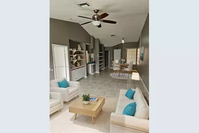 18306 NW 68th Ave #H, Hialeah, FL 33015 - Photo 2