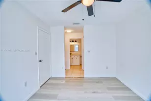 10829 NW 3rd Ct, Pembroke Pines, FL 33026 - Photo 20