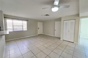 1627 NW 18th St, Miami, FL 33125 - Photo 2