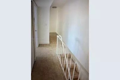 984 W 40th St #2, Hialeah, FL 33012 - Photo 14
