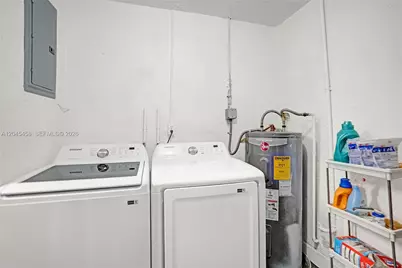 3320 NW 18th St, Lauderhill, FL 33311 - Photo 22