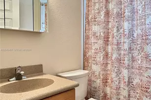 208 SE 15th St, Dania Beach, FL 33004 - Photo 24