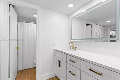 301 N Ocean Blvd #302, Pompano Beach, FL 33062 - Photo 6